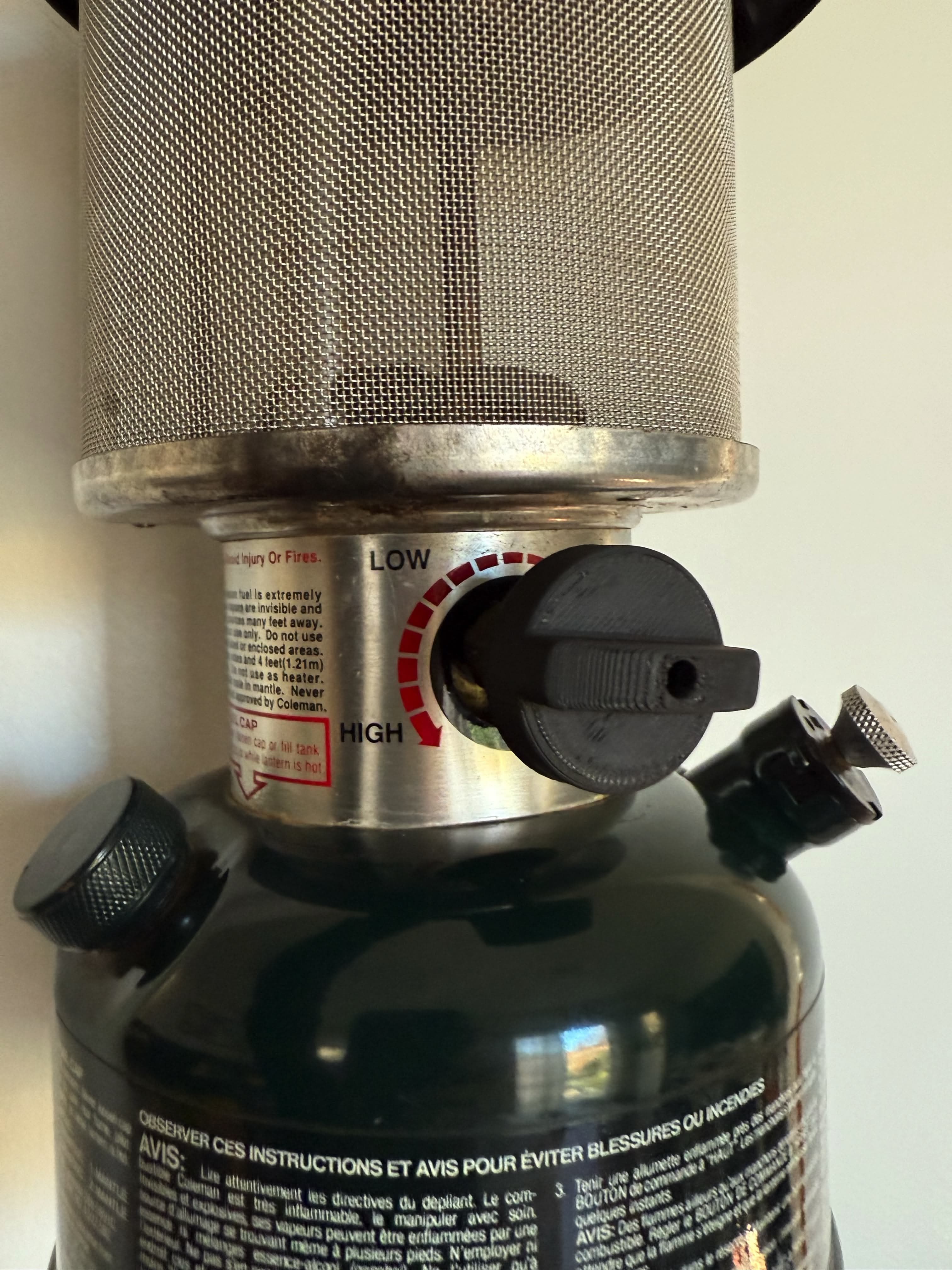Coleman 286A Lantern Cup and Knob Replacement